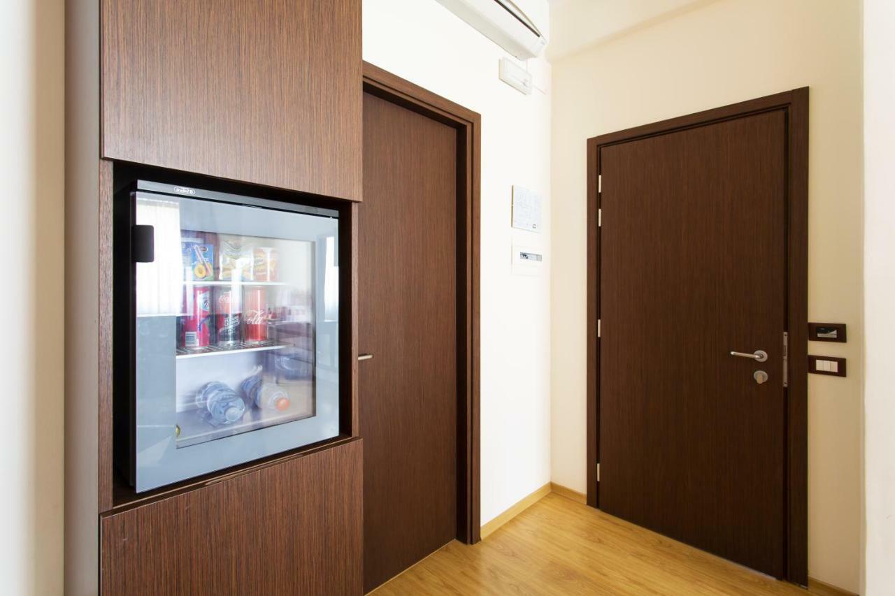 Residenza Wagner Bed & Breakfast ปาแลร์โม ภายนอก รูปภาพ