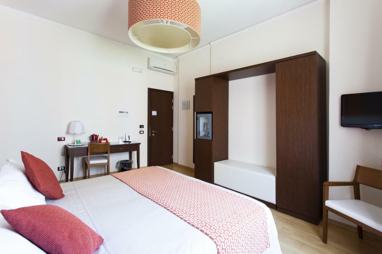 Residenza Wagner Bed & Breakfast ปาแลร์โม ภายนอก รูปภาพ
