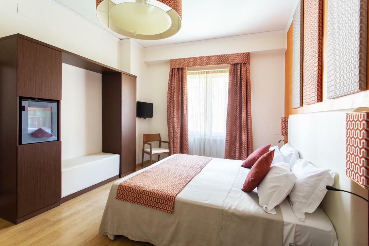 Residenza Wagner Bed & Breakfast ปาแลร์โม ภายนอก รูปภาพ